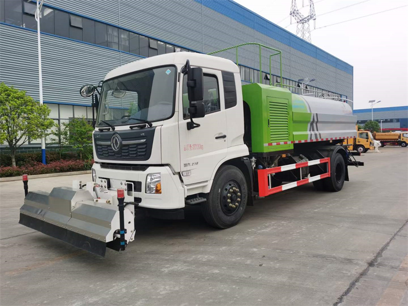 程力東風(fēng)天錦9方路面清洗車(chē)